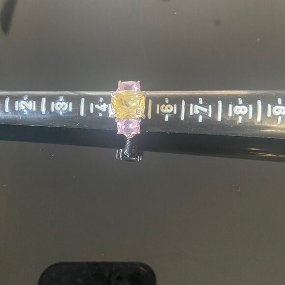 Gently Worn BEAUTIFUL Judith Ripka 3-Stone Ring-925 with Pink and Yellow Stones - Picture 2 of 3